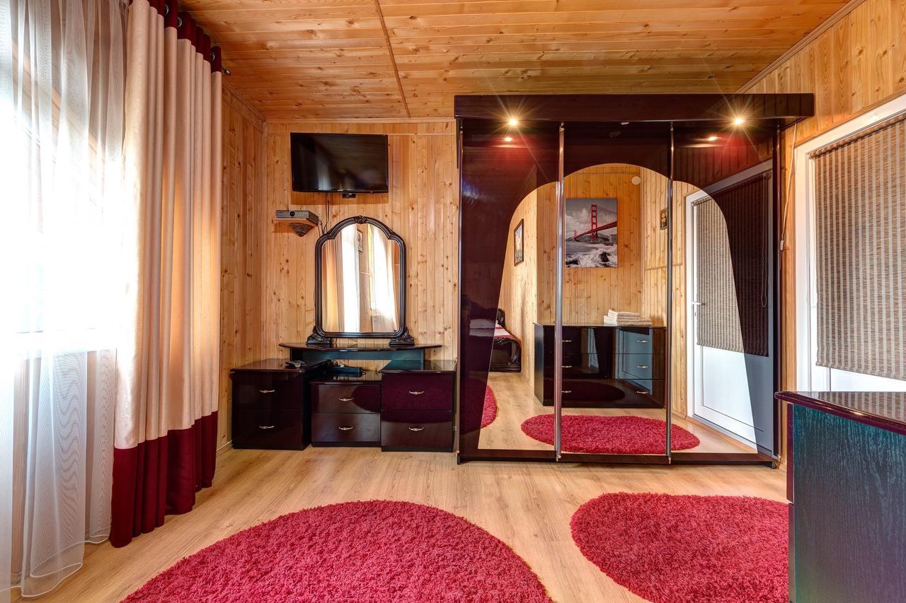 Guest House Velet Bukovel Exterior foto